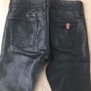 Notify Jeans